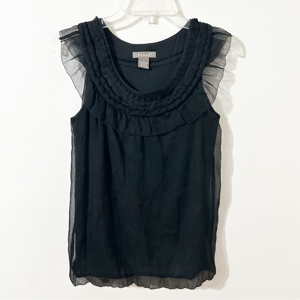 Kenar Light Gauzy Material Lined Ruffled Sleeveless Blouse Sheer Braided Detail
